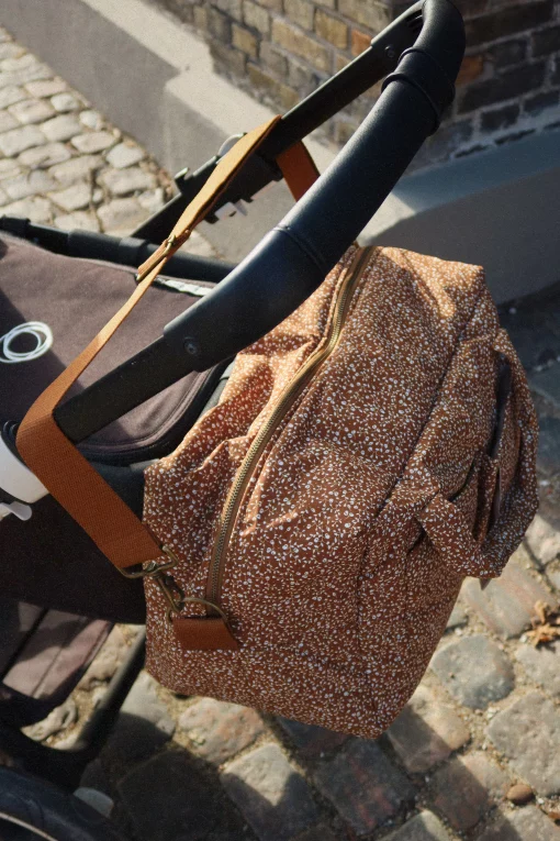 Bouée Junior Lemon | SAC A LANGER Sac a langer KS4229 BLOSSOM MIST CARAMEL 1 2b8be6c7 6973 4565 8258 a6b9ad3a3a30 scaled Nos minis